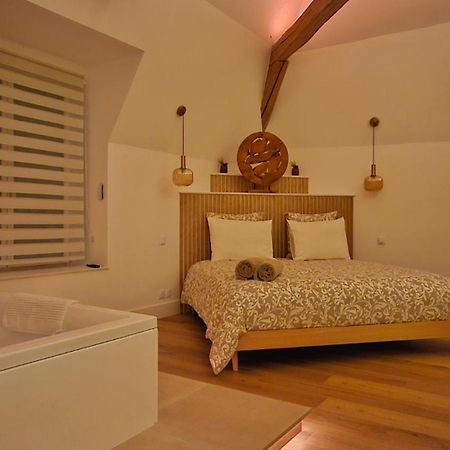 La Suite Nature Jacuzzi Au Coeur Du Chateau De Boissettes Exterior photo